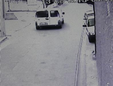 Televizyonu Çaldı, Kamera Kayıtlarındaki Görüntüsünü İnkar Etti