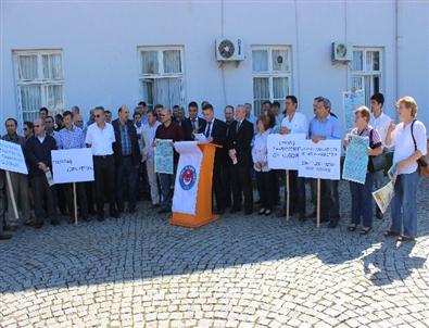 Tüvasaş Önünde Eylem