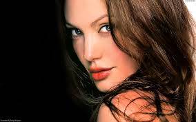 'Angelina Jolie sinemayı bırakıyor'