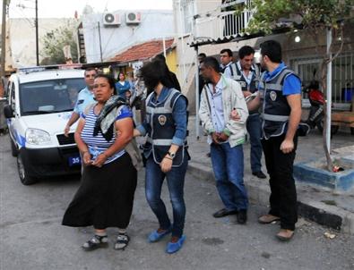 İzmir Narkotik Ekiplerinden Sokak Satıcılarına Operasyon