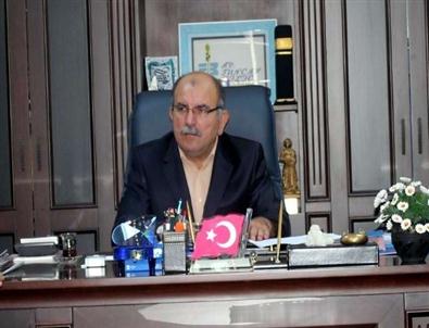 Ünlü Sanatçı Kurtiz’in Babası Edremit’te Kaymakamlık Yapmış