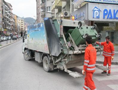 4,5 Yılda 481 Bin 225 Ton Çöp Toplandı