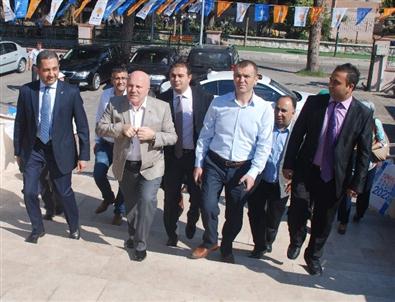 AK Parti'li Sekmen; 'Bizi İktidardan İndiremeyecekler”