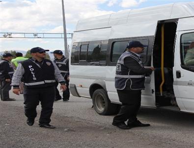 Erzurum’da 20 Bin Paket Kaçak Sigara Ele Geçirildi