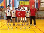 Badminton Milli Takım Sırbistan’dan Şampiyon Döndü