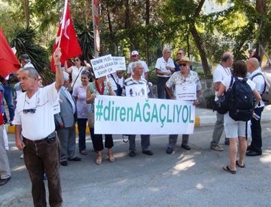 İzmir'de Avm Protestosu