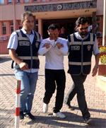 Kameraya Takılan Kasa Hırsızı Yakayı Ele Verdi