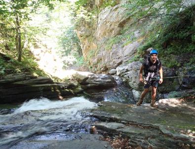 Uludağ’ın Gizli Vadilerine Nefes Kesen Geçiş