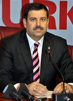 AK Parti’den Demokratikleşme Paketi ve Seçim Açıklaması