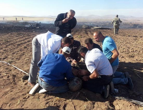 Sivas'ta uçak düştü!