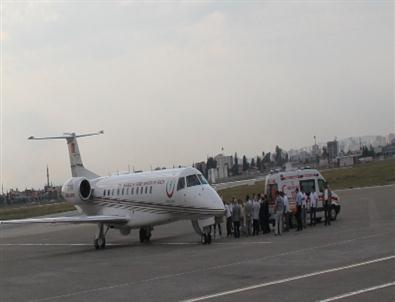 Hasan Celal Güzel Uçak Ambulans İle Ankara'ya Götürüldü