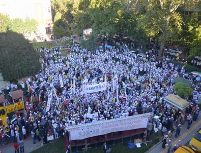 Mısır ve Suriye’deki Katliamlara Kocaeli’den Tepki