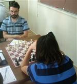 ERGUVAN - Çatalca’nın Satranç Şampiyonu Kartal’dan