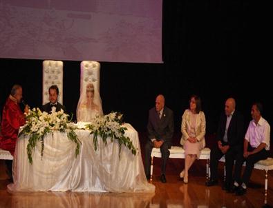 Bakan Şahin, Araban’da Nikah Törenine Katıldı