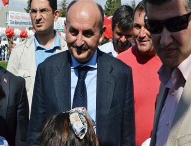 Bakan Müezzinoğlu’ndan Olimpiyat Değerlendirmesi