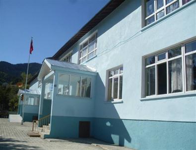 Küre’de Okul Kıyafetleri Serbest