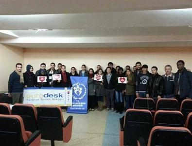 Sakaryalı Gençler 'Nefrete Hayır” Dedi