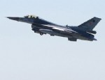 SAKIZ ADASI - Yunan F-16'larından Türk eğitim uçağına taciz