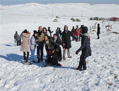 Yenişehir Gençlik Merkezinden Karacadağ Gezisi