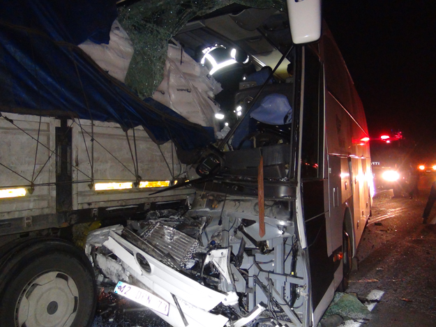 Uşak'ta can pazarı: Tam 25 yaralı