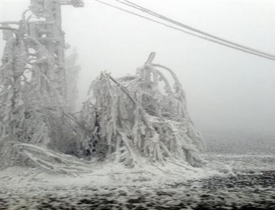 Yedaş, Buza Karşı Adeta Savaş Veriyor