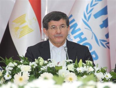 Suriyeliler'den Davutoğlu’na ' Erdoğan” Tezahüratı