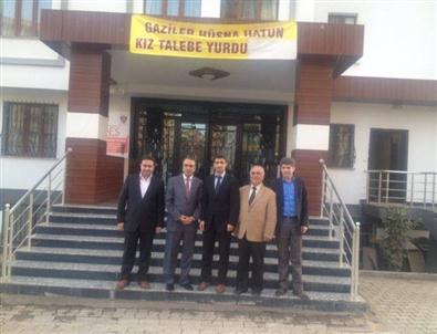 Ak Parti Diyarbakır Milletvekili Cuma İçten’e Plaket