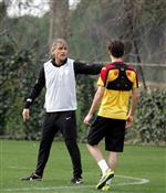 MEDİCAL PARK ANTALYASPOR - Galatasaray, İkinci Yarı Hazırlıklarını Sürdürüyor