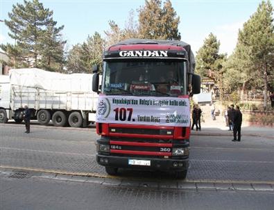 Nevşehir’den Suriye’ye 7 Kamyon Gıda, Soba, Giyecek ve Eşya Yardımı