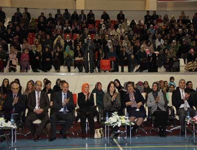 Erzurum’da 'Engelliye Hizmet Kurtuluşumuz Olsun” Paneli