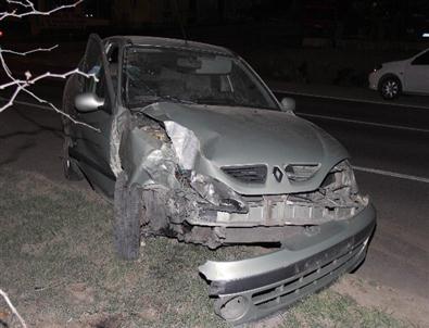 Polis Memuru Kazada Ölümden Döndü