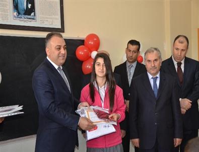 Mersin’de 373 Bin Öğrenci Karne Aldı