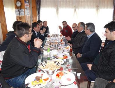 Başkan Demir, Basın Mensupları İle Kahvaltıda Buluştu