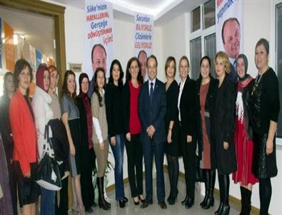 Ak Parti Adayı Metin Yavuz'a Kadınlardan Tam Destek
