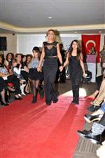 KADIN PLATFORMU - Önce Defile, Sonra Hediye