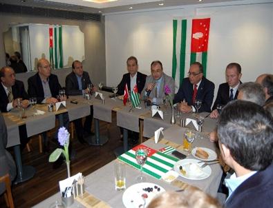 Türkiye Ahbaz Dernekleri Federasyonu Eskişehir Basını İle Tanıştı