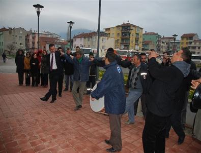 Gemlik Belediyesi’nde Sözleşme Sevinci