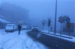SOĞUK HAVA DALGASI - Hakkari’de Kar Yağışı ve Sis Etkili Oldu