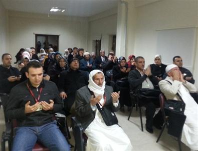 Umreciler Dualarla Uğurlandı