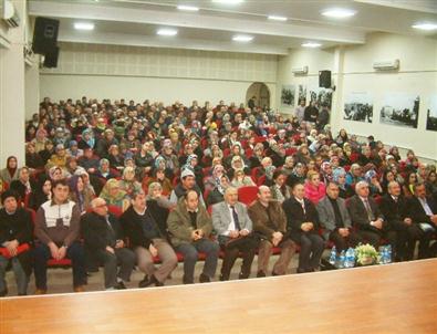 Burhaniye’de Anlamlı Konferans