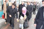 Kars Belediye Başkanı Ak Parti Milletvekilleriyle Birlikte Esnafı Ziyaret Etti