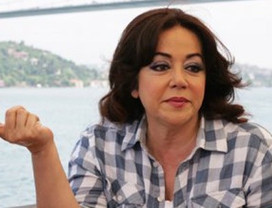 Oya Aydoğan Şafak Sezer ile Ferman Toprak'ın Kavga Anlarını Anlattı