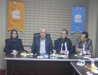 Ak Parti Bilecik Gençlik Kolları Haftalık Çay Sohbetleri