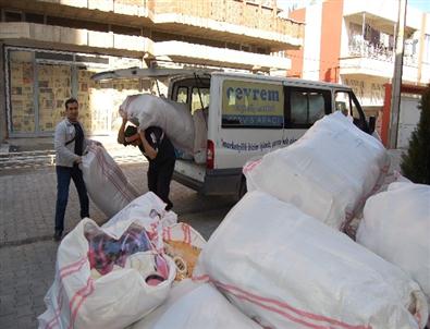 Ak Parti’den Suriye’ye Battaniye Yardımı