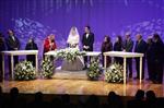 DÜĞÜN HEDİYESİ - Bakanlar Nikah Törenine Katıldı