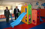 Suşehri Belediye Başkanı Sel, Anaokulu Öğrencilerine Çocuk Oyun Grubu Hediye Etti