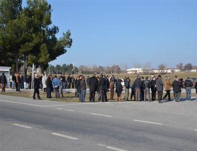 Karaköy Tarım İşletmesi Çalışanları Özelleştirmeyi Protesto Etti