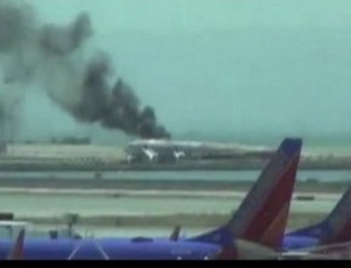 ABD'de Uçak Düştü: 1 Ölü, 2 Yaralı