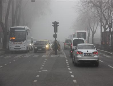 Edirne'de Yoğun Sis Etkili Oldu