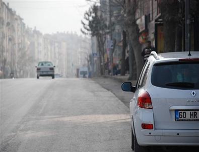 Tokat’ta Caddeler Boşaldı